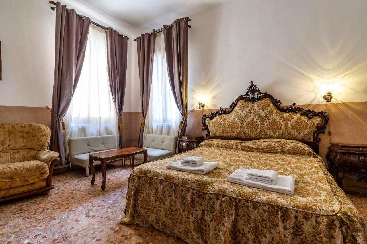 Queen House Venezia Exterior foto